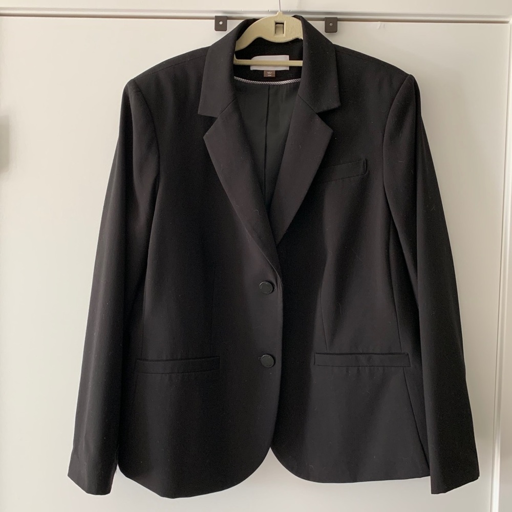 Calvin Klein Black blazer, size 18W. Great cond!
